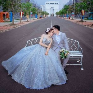 Meet your Posher, Thanh